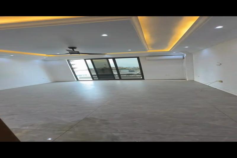 Building Image